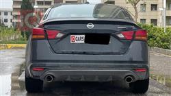 نيسان ألتيما